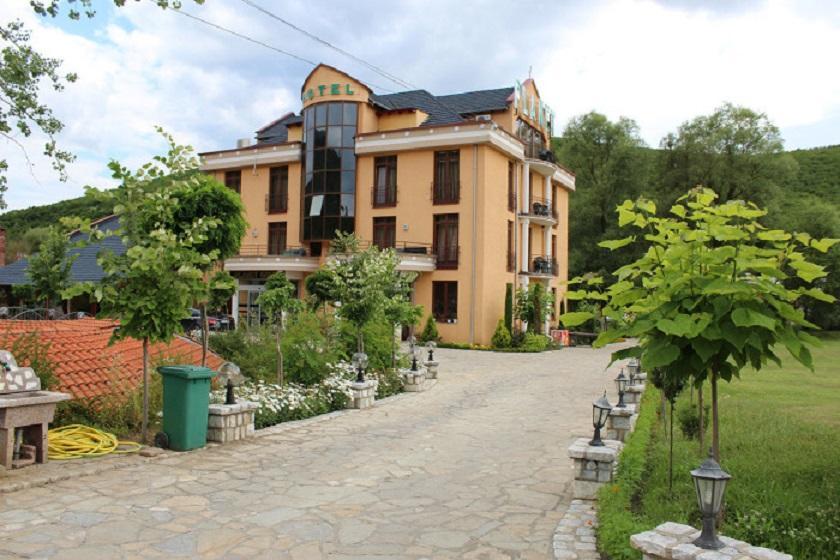 Hotel Planet Gjilan Экстерьер фото