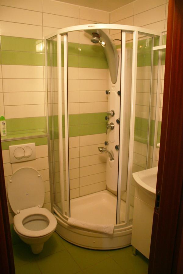 Hotel Planet Gjilan Экстерьер фото